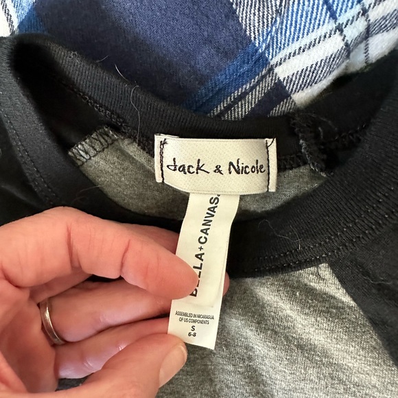 Boys mixed lot 6-8. See sizing. Good used condition. No stains or tears. - Picture 8 of 14